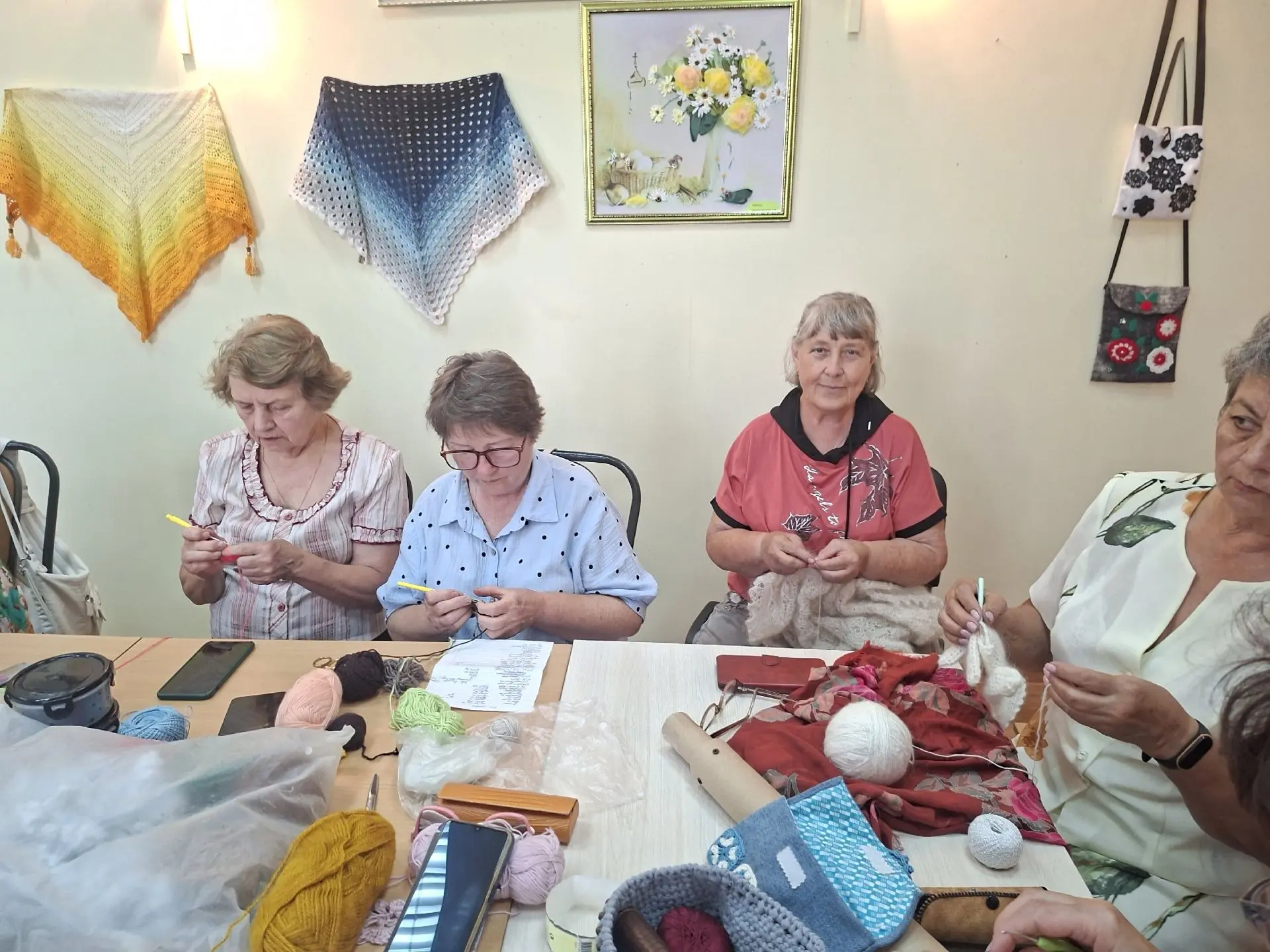 Июльский день собрал в нашем музее рукодельниц.