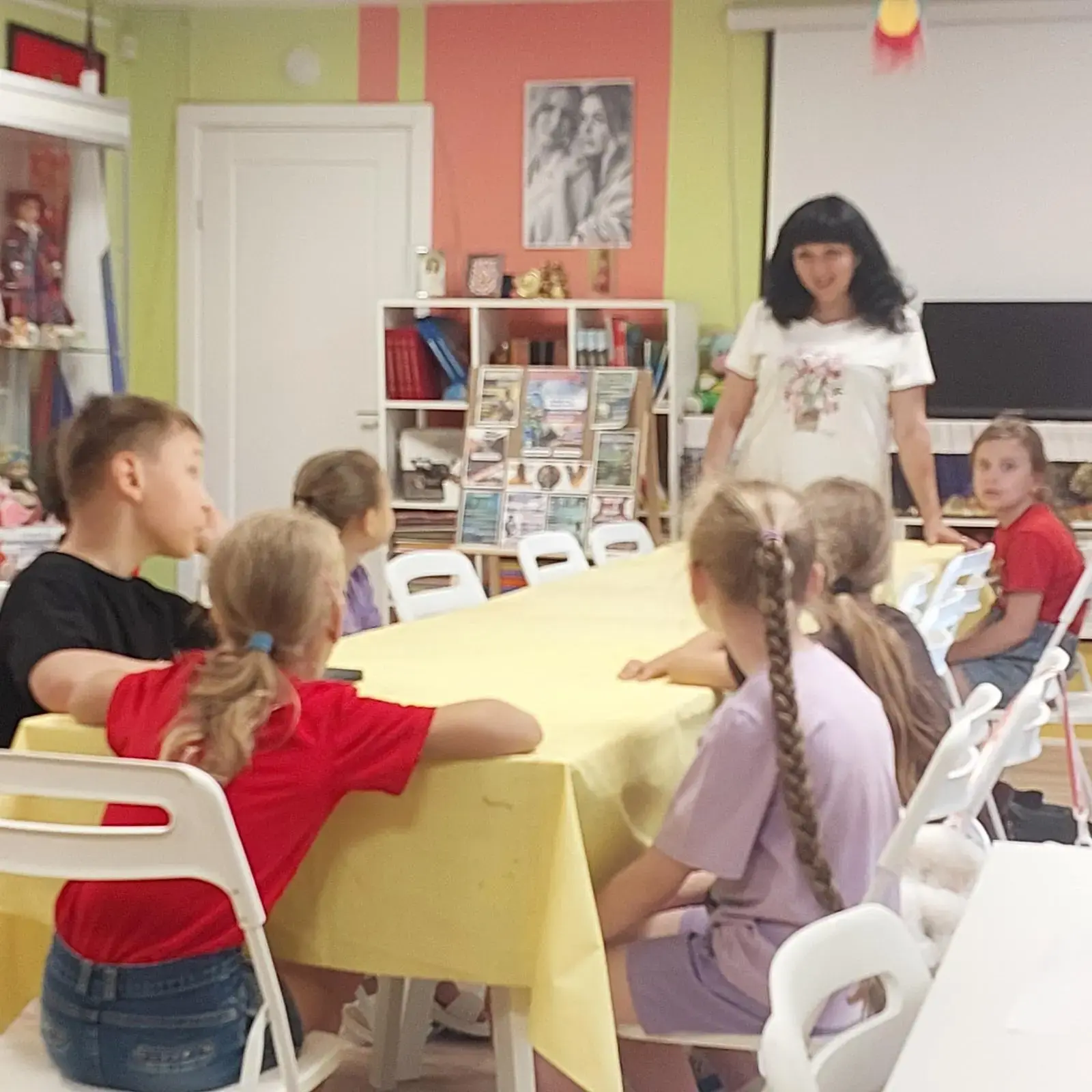 «Я и моя уличная компания» — это тема, которая часто становится предметом профилактичес...