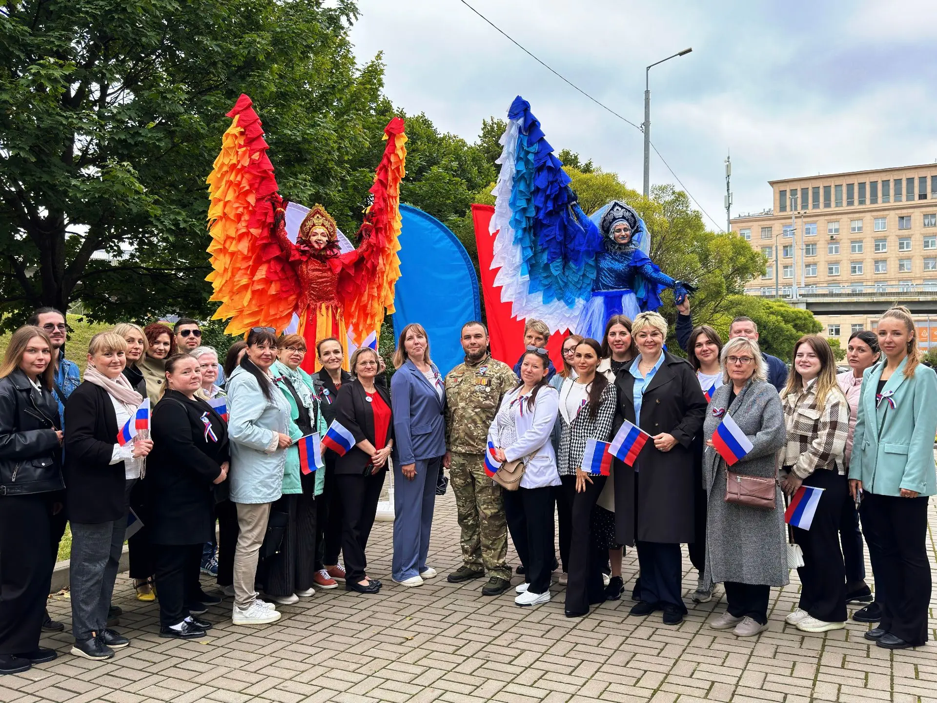 🇷🇺 Команда нашей школы на Дне Государственного флага Российской Федерации!