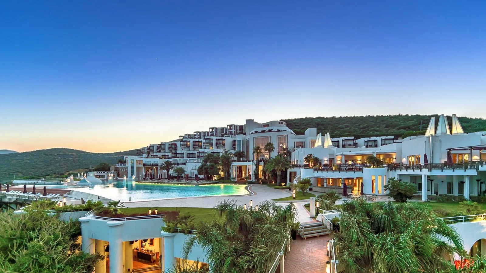 📌KEMPINSKI HOTEL BARBAROS BAY