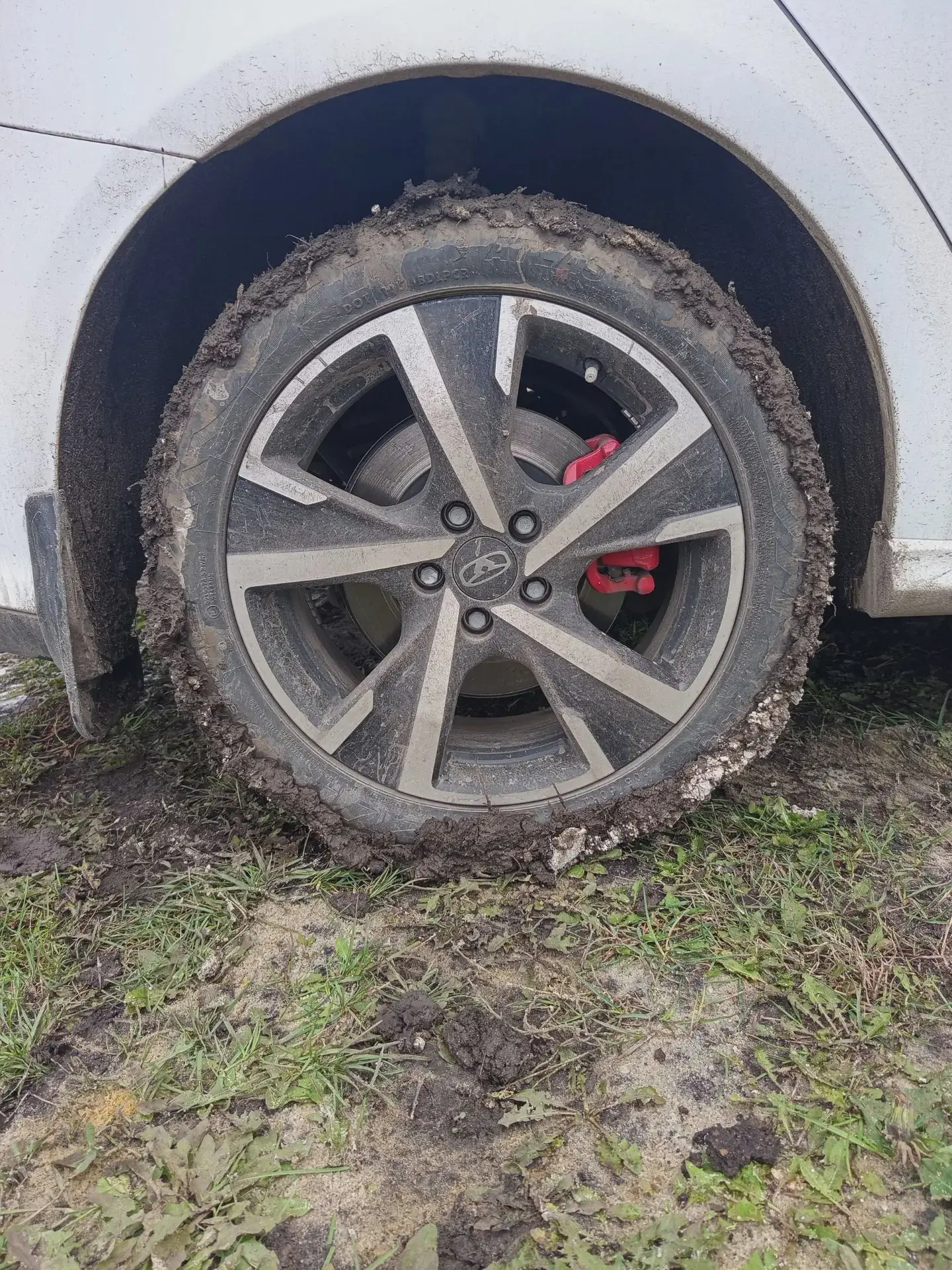 В Спортивном просят обустроить дорогу