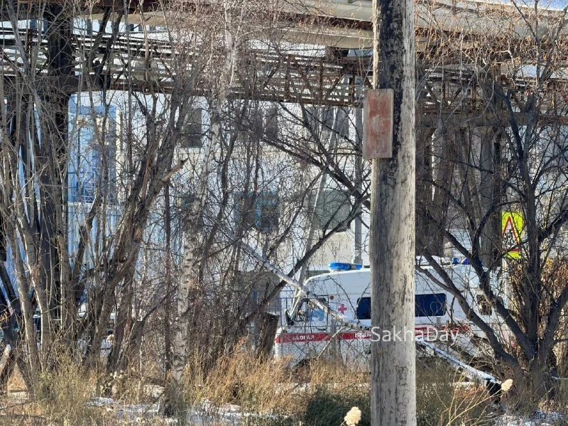 Закрытие улицы Губина парализовало движение в Якутске. Дороги встали в плотные пробки.
