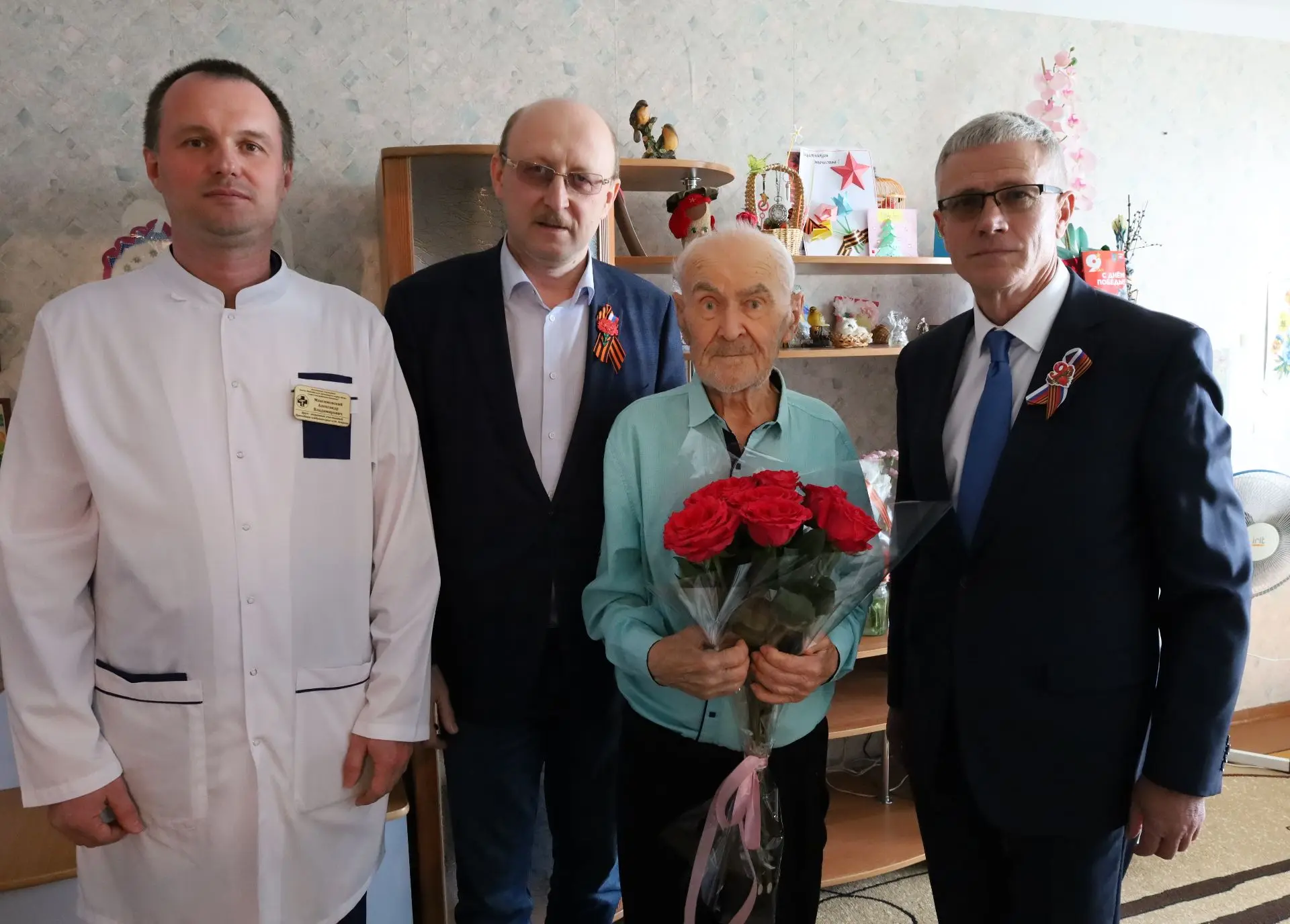 Главный врач Советской районной больницы посетил амбулатории городских поселений Агириш...