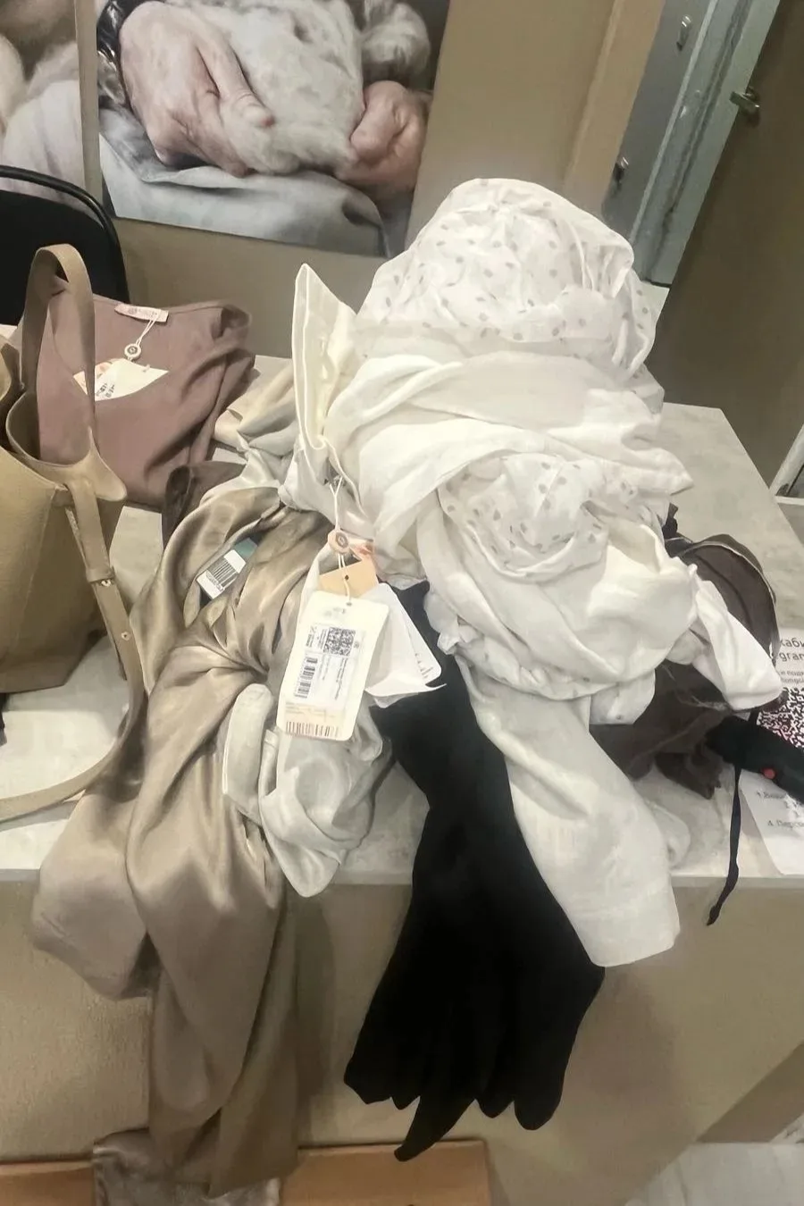 👗В Центральном районе наряд Росгвардии задержал правонарушительницу, похитившую одежду общей стоимос