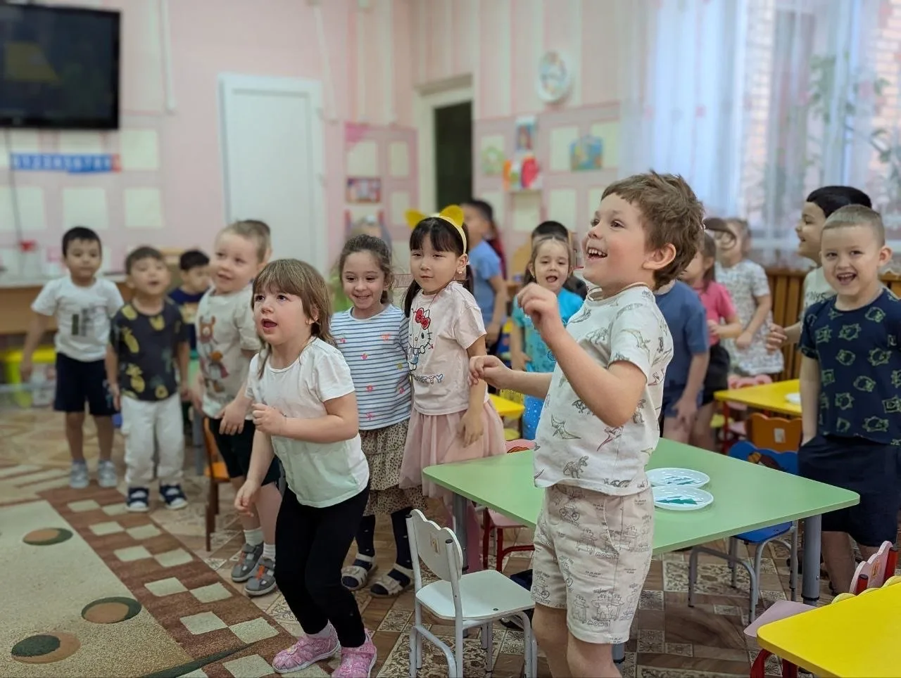 Дошкольное отделение "Петушок". В группе "Цыплята" прошло увлекательное занятие по математике!  Наши