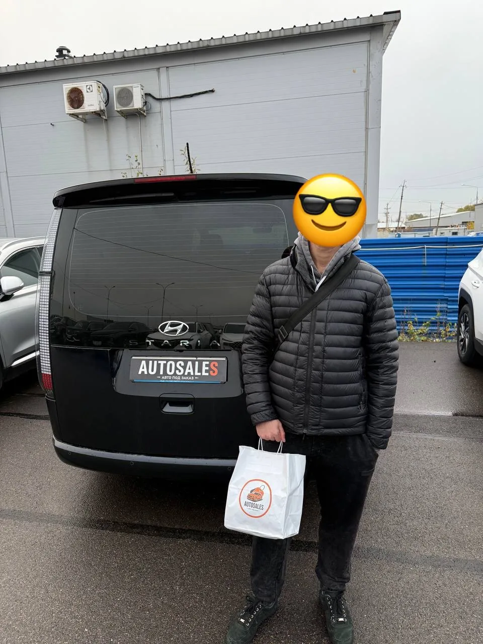 Вручили счастливому клиенту Hyundai Staria 🥳 из Кореи 🇰🇷