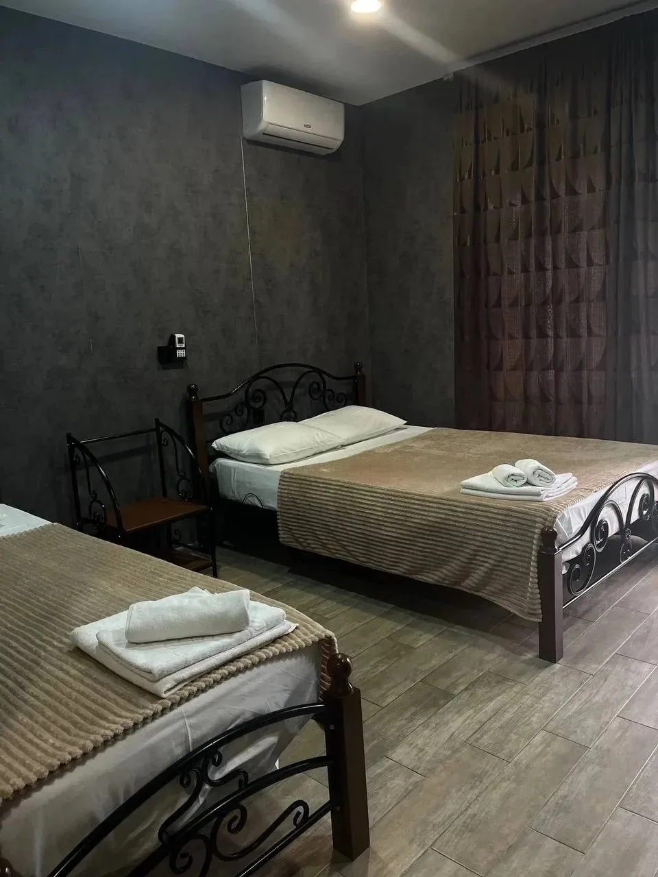 #ГОРНЫЙВОЗДУХ #СОЧИ СНТ Бриз, 6/3  Май 1.000₽ на любой номер Июнь от 2.000₽ ЗАБРОНИРОВАТЬ комнату ⤵️