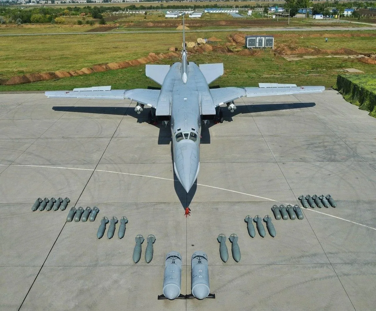 Самолёт Ту-22М3 разбился возле Свирска в Иркутской области. Предварительно, экипаж спасся. Со слов о