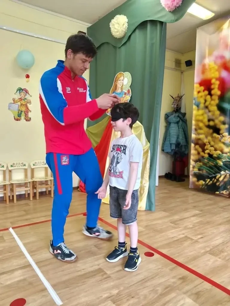 В группе 1 "Рябинка" "ГОРОДОК2" прошло знакомство с новой спортивной командной игрой  "Голбол" для д