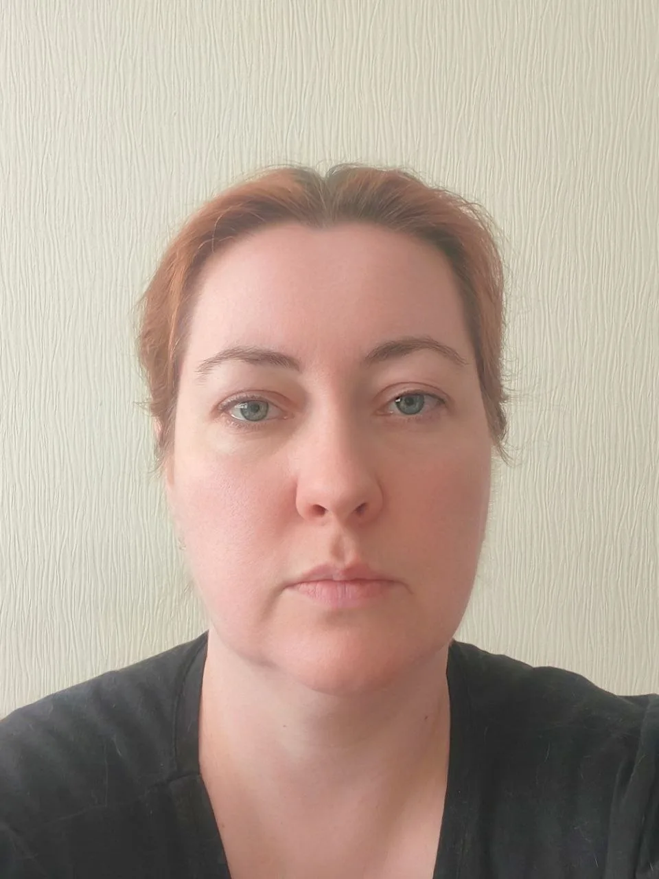 Сегодня оформляла карту болельщика, делала фото и решила сравнить свое лицо. Все таки у...