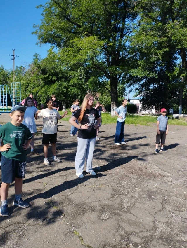 🌞🌸 Пришкольная площадка «Ручеёк»🌸🌞
ДЕНЬ 11✨

☀️ Спорт и дружба на «Ручейке»! ⚽🏐

На пришкольной