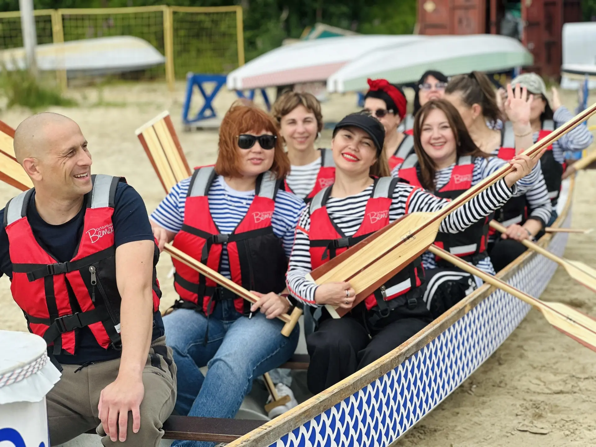 🚣‍♂️ В День рыбака — на весла!