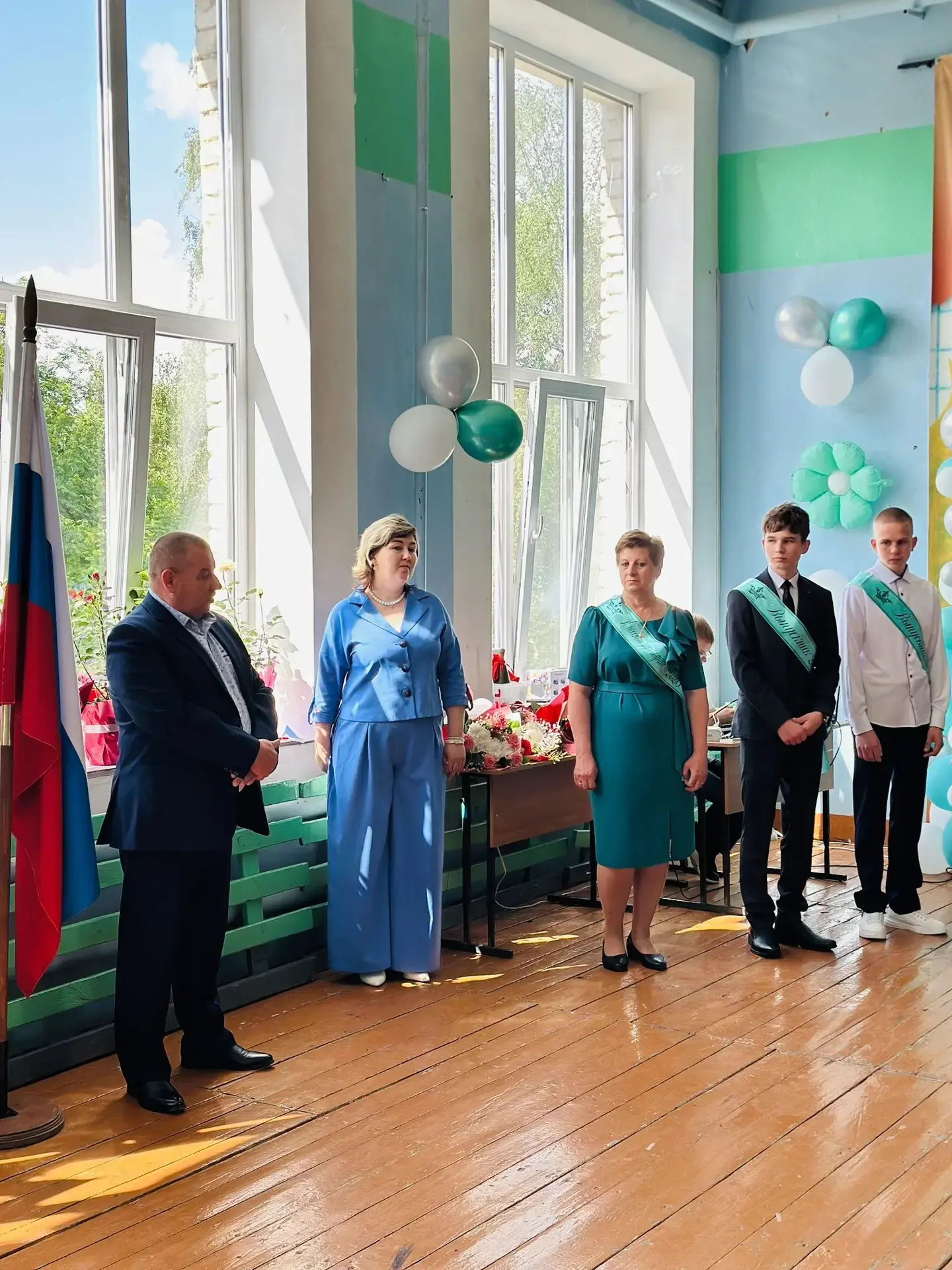 Последний звонок прозвенел для наших выпускников🔔