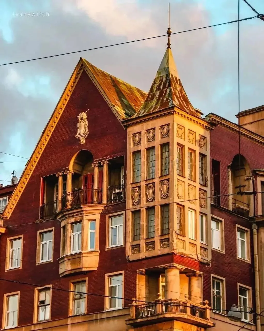 🏫 Доходный дом Полежаева