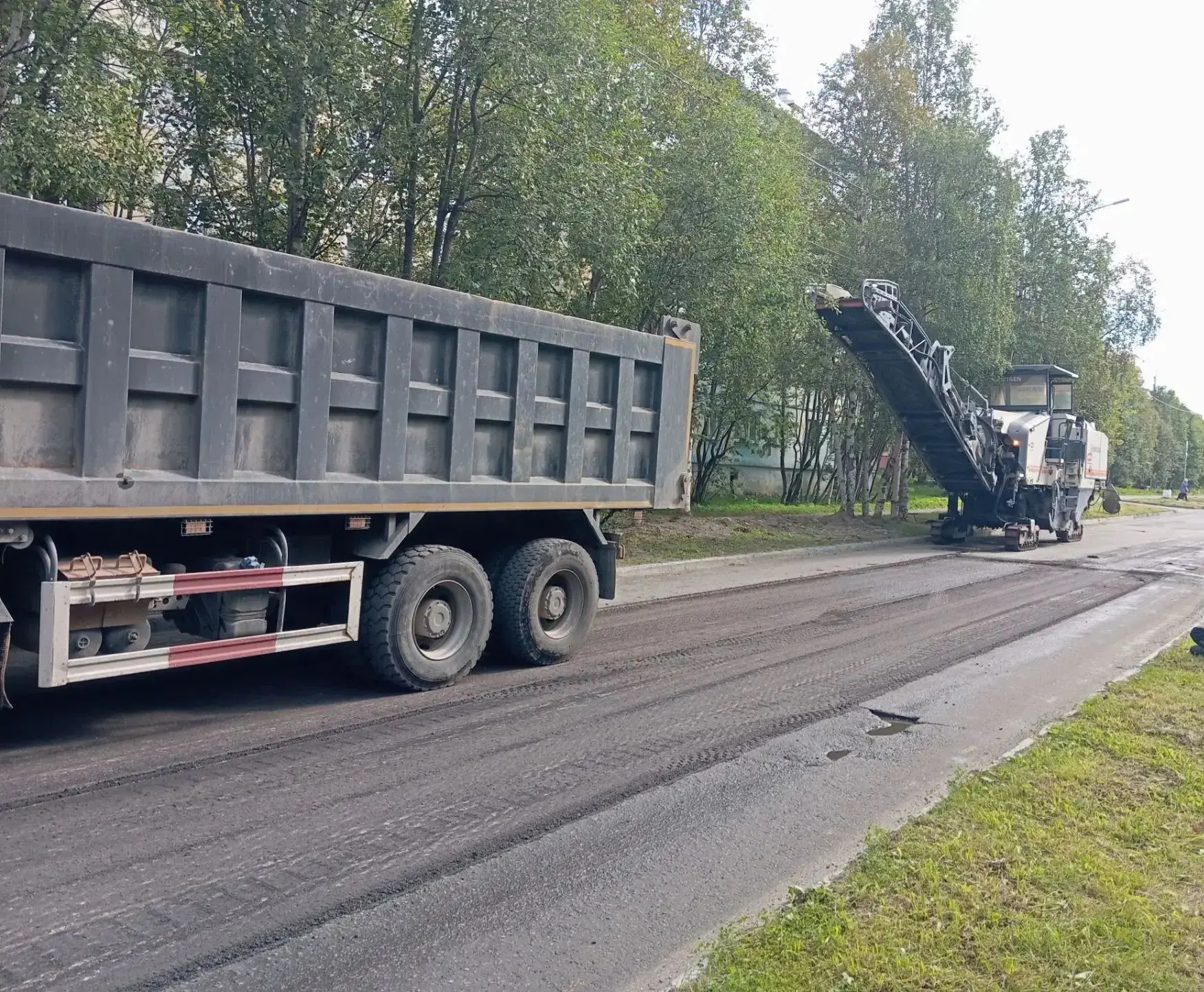 👷‍♂️ Глава города Апатиты Николай Бова сообщил о начале дорожных работ на улице Фестив...