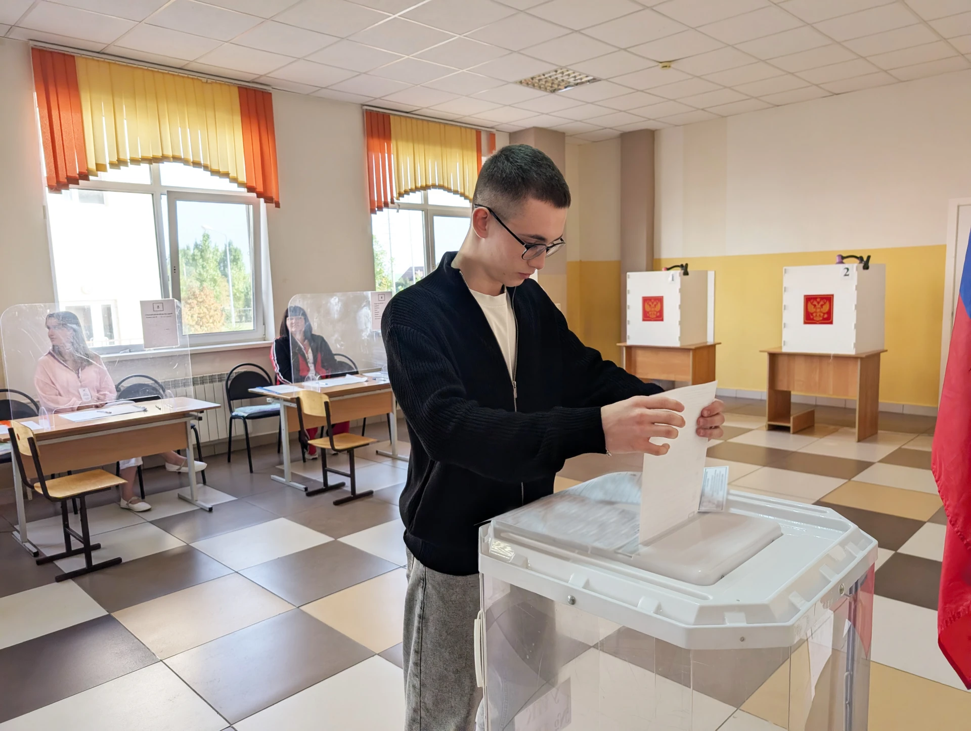 Волнение и гордость: впервые голосующий оренбуржец поделился впечатлениями от выборов