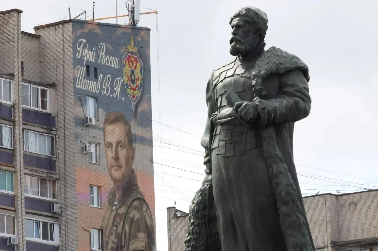 Новый мурал в честь Героя открыли в Хабаровске
