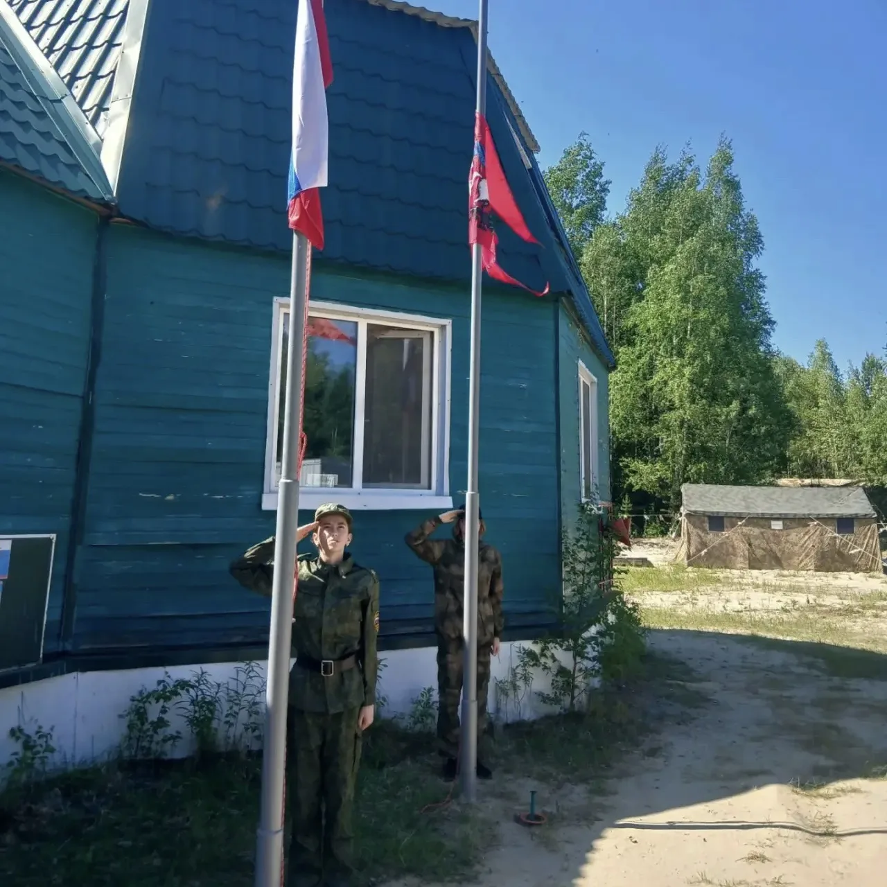 🏕️ Сильные духом: на страже природы и традиций! На базе заказника «Сорумский» сегодня стартовал уни