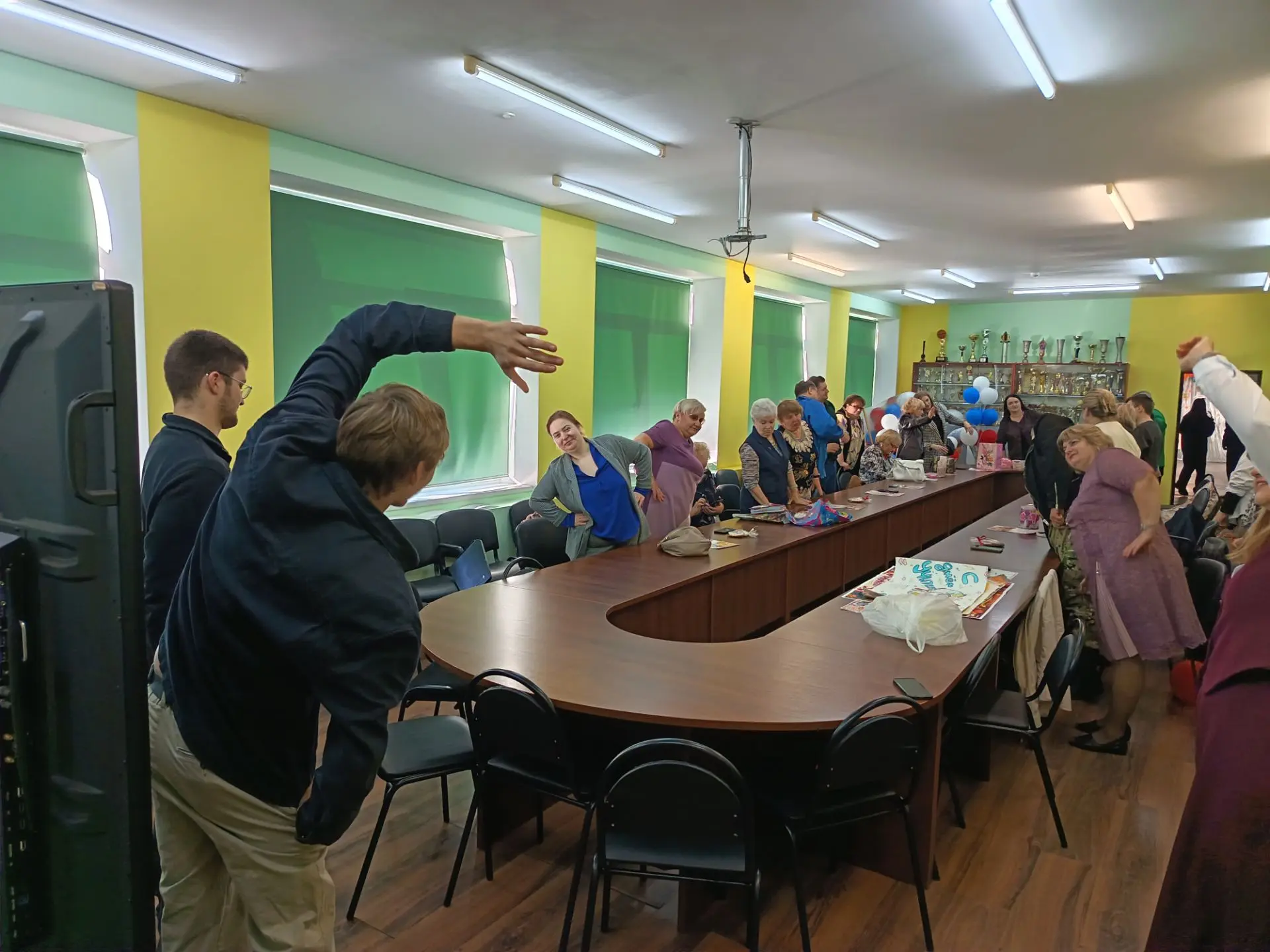 🧑‍🏫 Когда учителя снова сели за парты: как наш лицей отметил День учителя!