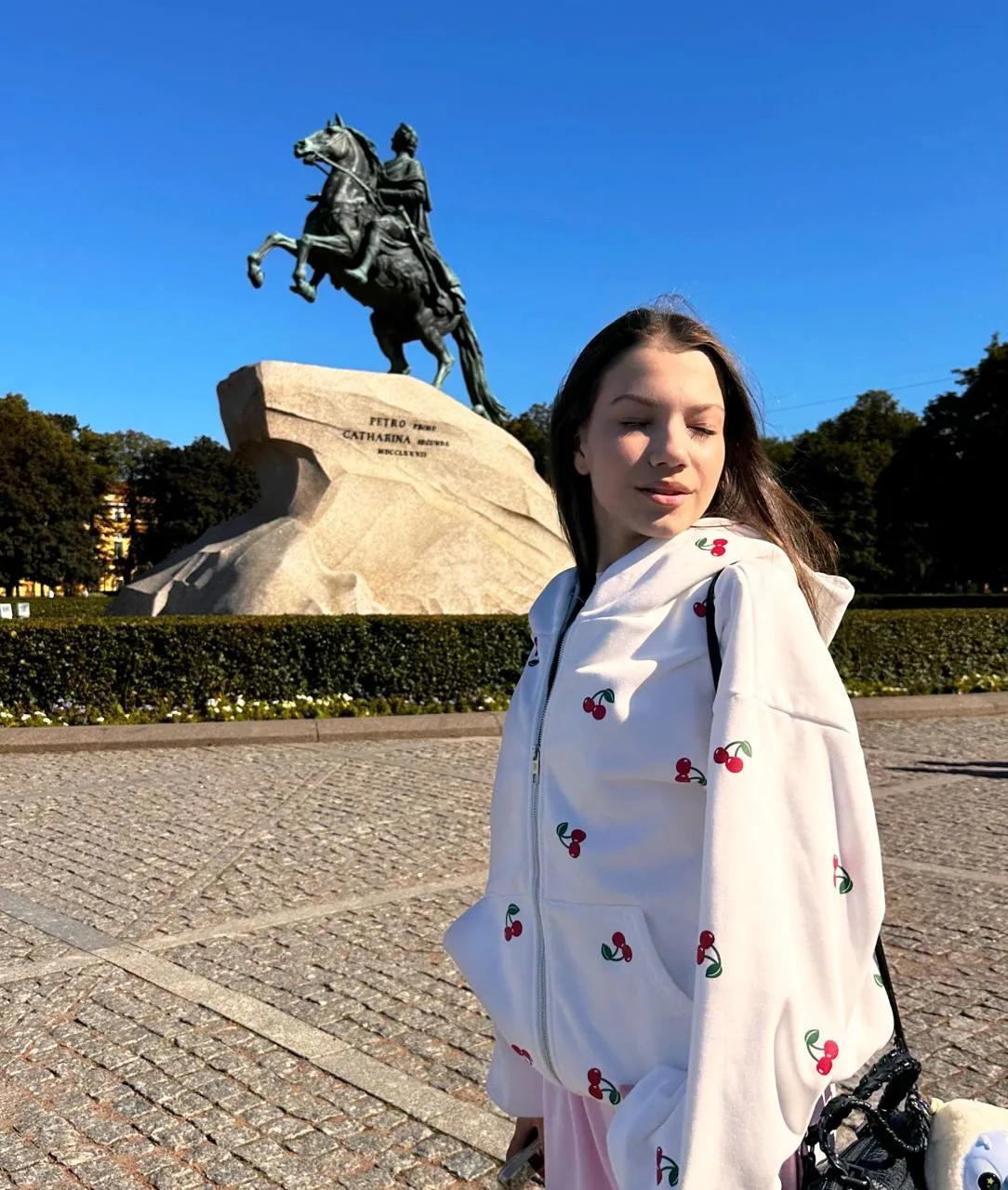 У меня сегодня свободный день в Питере - посоветуйте куда сходить 🤘