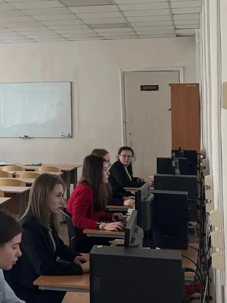 Сегодня последний день проведения демонстрационного экзамена для специальности «Банковское дело». В 