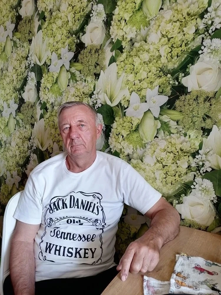 Сегодня юбилей празднует водитель Бондаренко Яков Иванович.  
Коллектив Переволоцкой районной больни