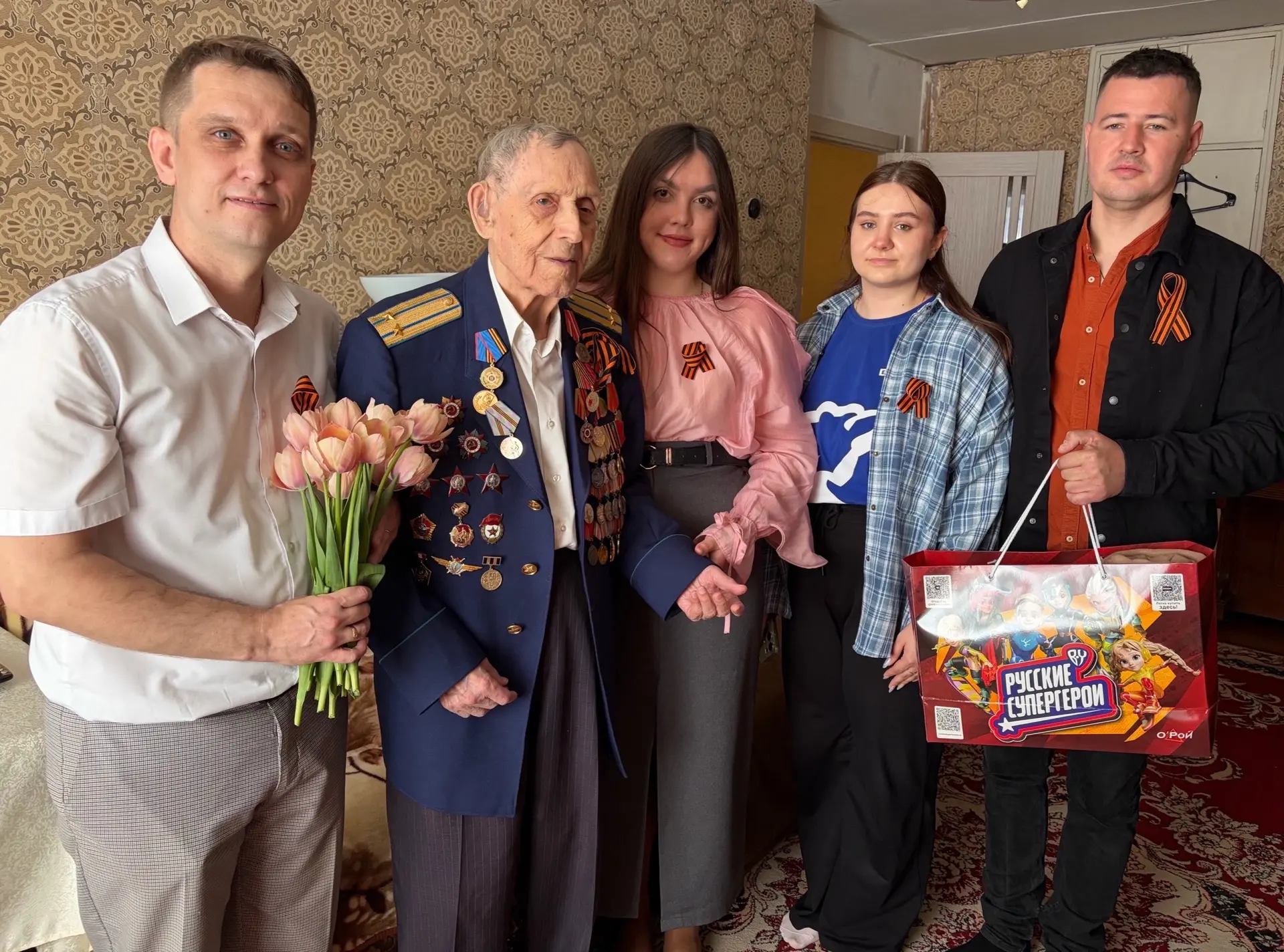 Их осталось так мало. Но сколько в них жизни!  Накануне 9 мая Молодежная избирательная комиссия Курс