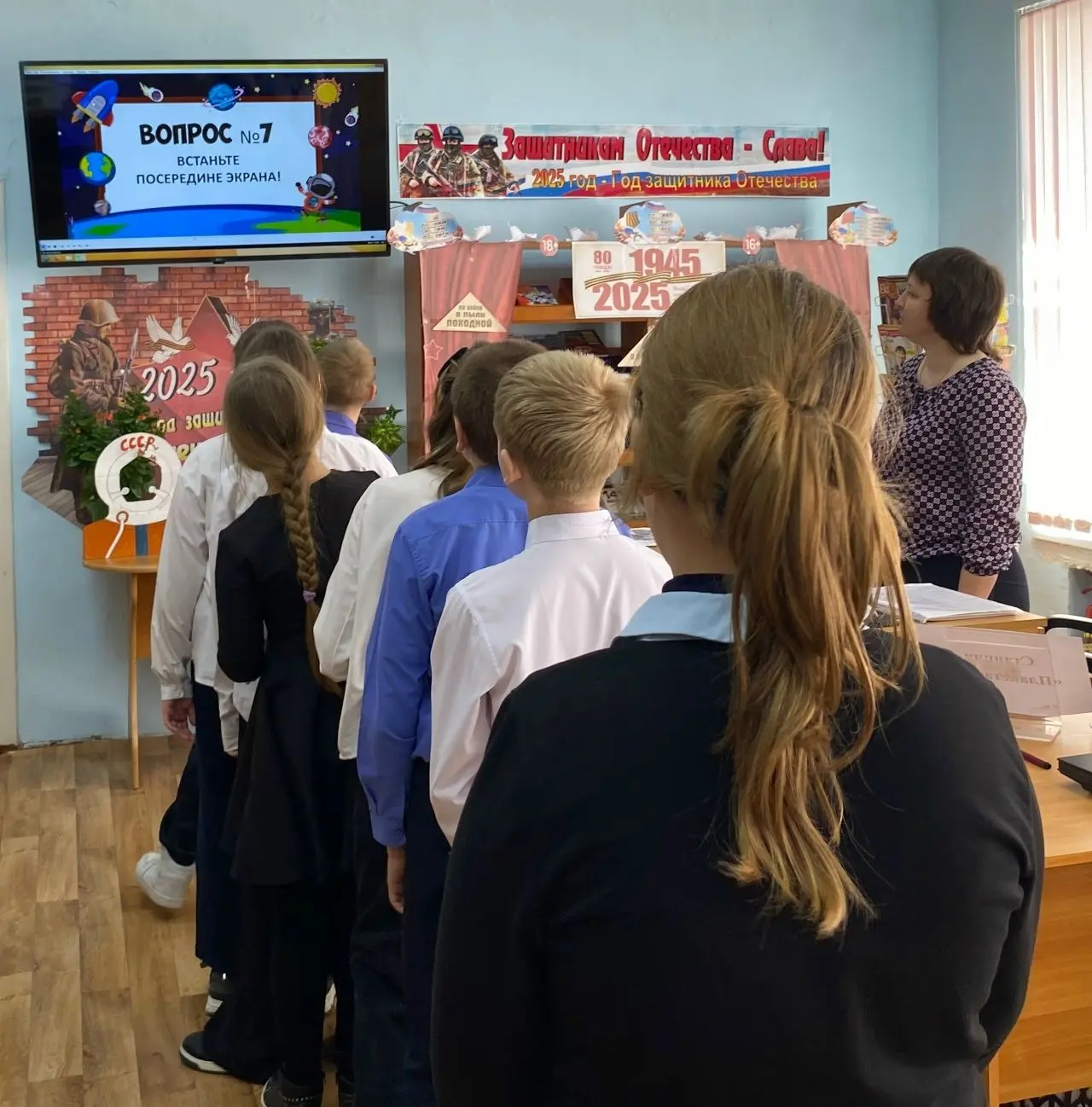 Космический полет в библиотеке с. Истошино! Сегодня шестиклассники Истошинской СОШ не сидели за парт