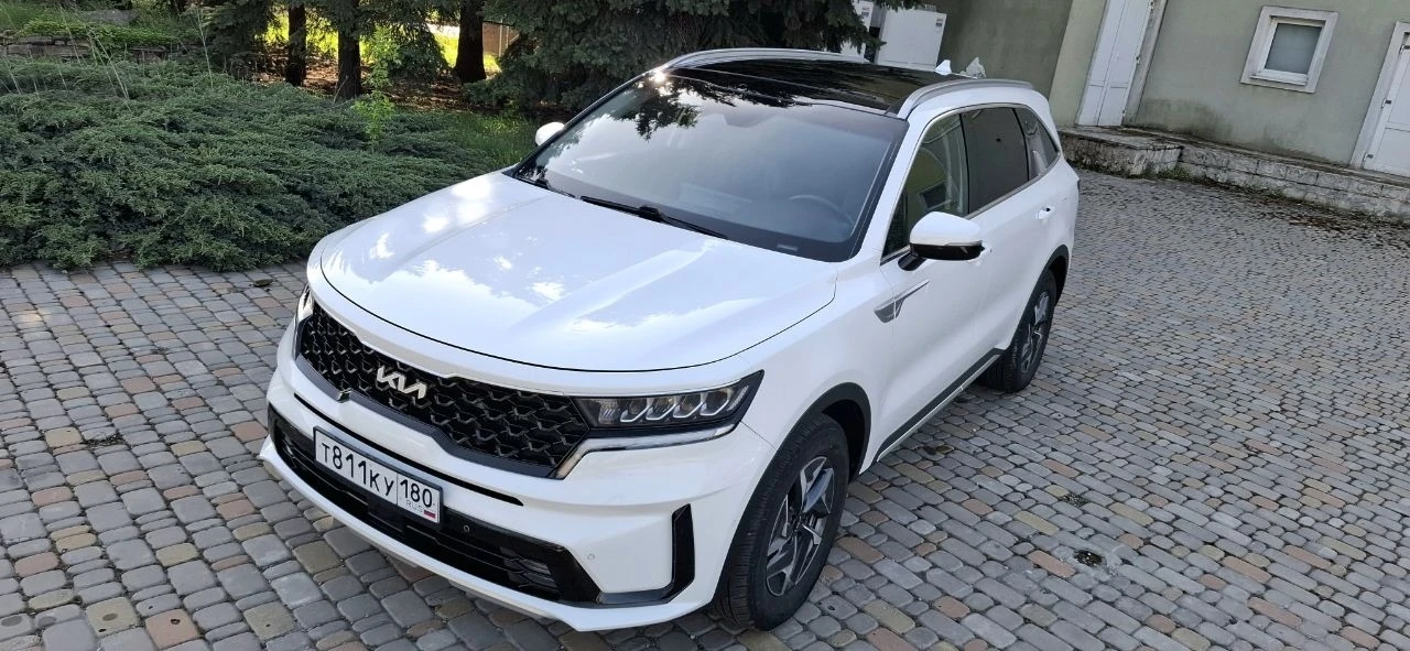 Продам Kia Sorento Hybrid 1.6.2021 год.56000 км пробега.Автомобиль в отличном состоянии...