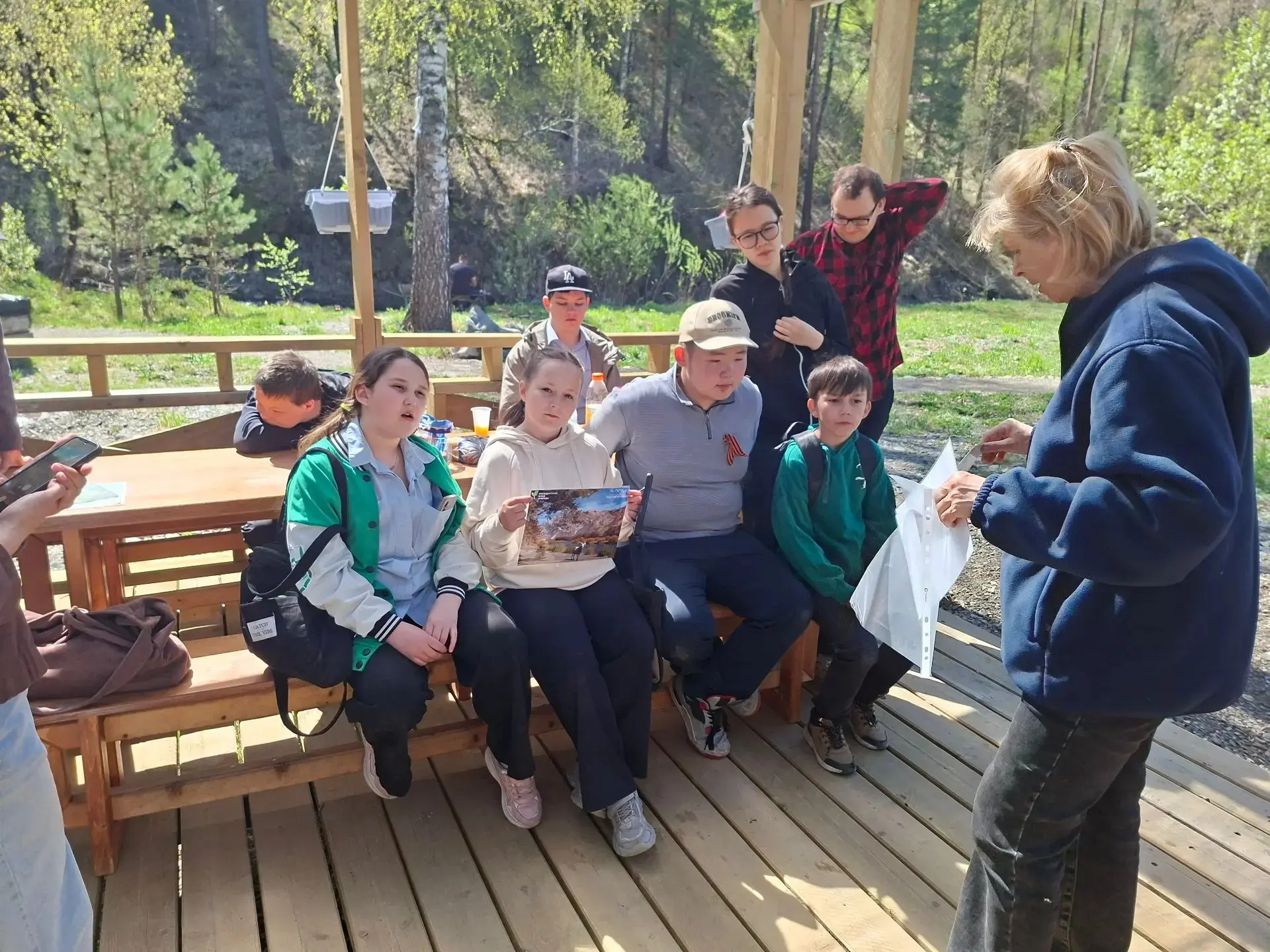 05.05.2026 года совместно с ФГБУ НП "Сайлюгемский" и ГАГУ проведена познавательная эколого-историчес