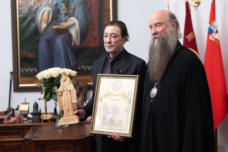 🙏 Григория Лепса поблагодарили за икону, которую он передал Троице-Сергиевой лавре