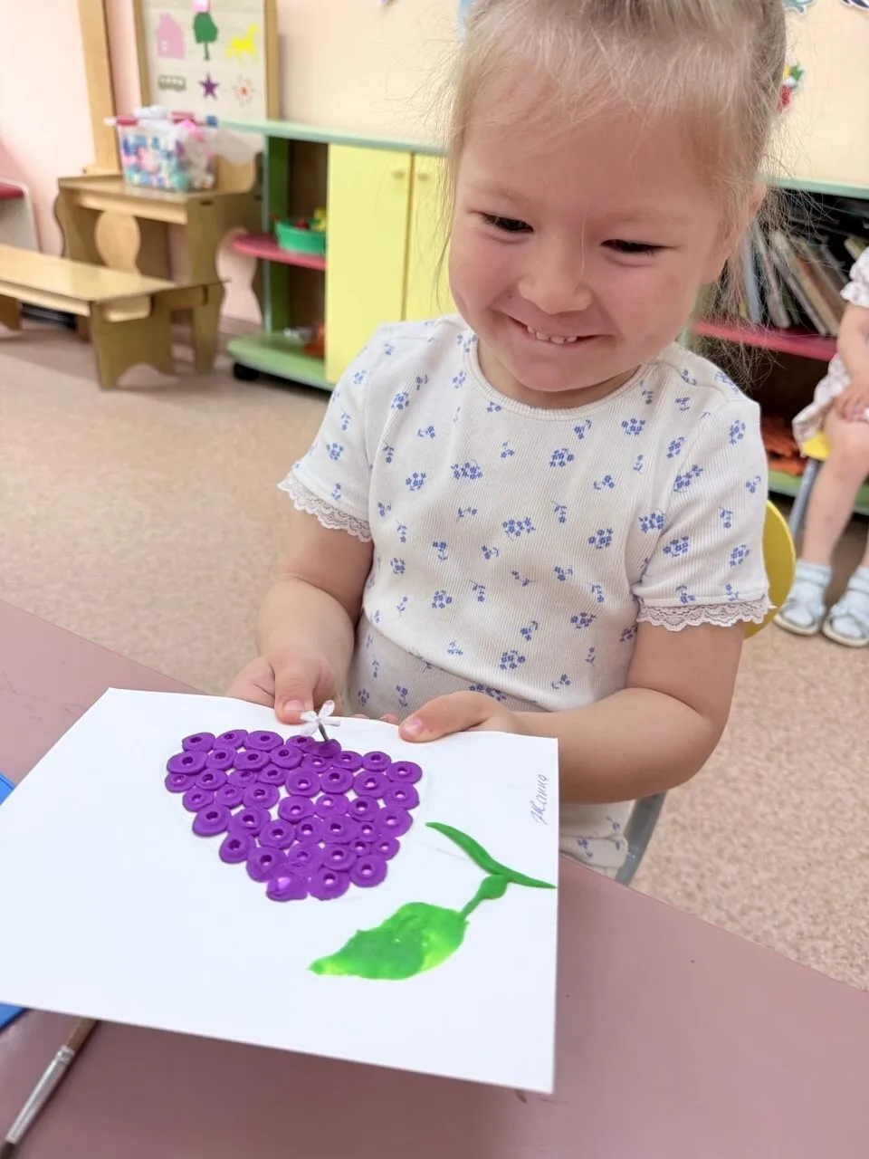 🌸 Наши творцы из группы «Брусничка» создали настоящую ветку серени! ✨

В группе расцвела самая наст