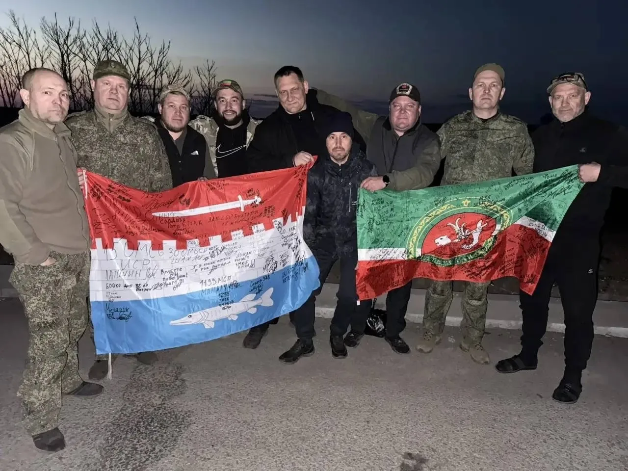 Глава Новошешминского района Егор Тарнавский вместе с волонтерами доставили гуманитарную помощь бойц