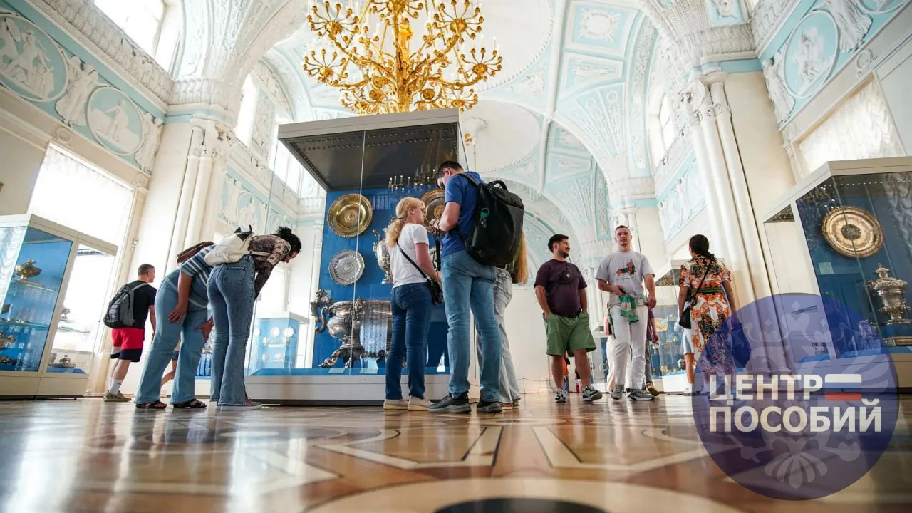 7000 рублей на походы в музеи и кино