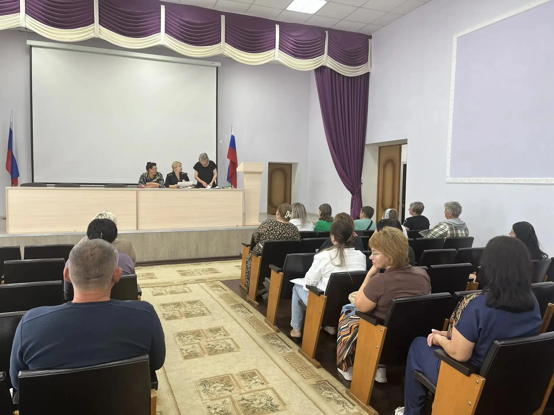 9 июля в Актовом зале Администрации Октябрьского района Курской области, в связи со Все...