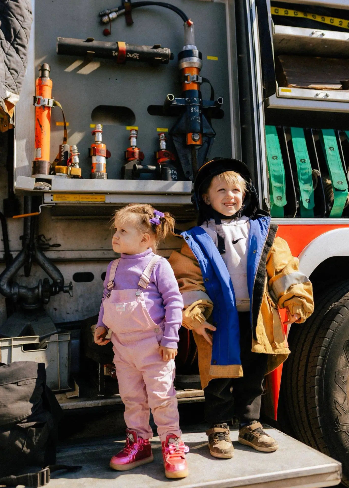 Фестиваль важных машин 🚒  🗓 30 мая 12:00-17:00 📍 ТРЦ «Жемчужная Плаза», парковка у Матисова канала  