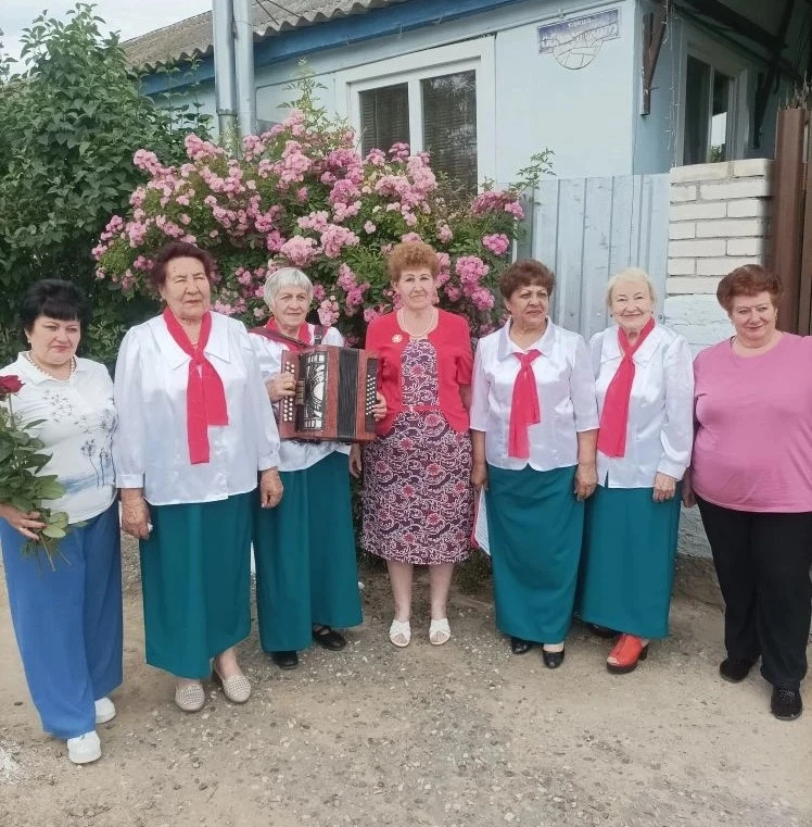 В сердце — молодость, в душе — мудрость: 70 лет прекрасной женщине!
12 июня 2026 года, свои 70 лет о