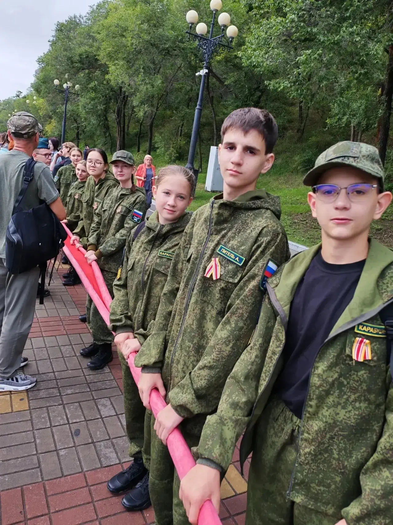 Наши самые старшие кадеты приняли участие во Всероссийской акции «Муаровая лента», кото...