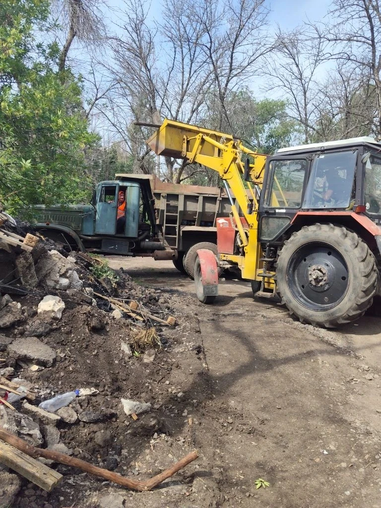 В рамках реализации проекта по благоустройству в городе Молодогвардейск продолжаются работы в Городс
