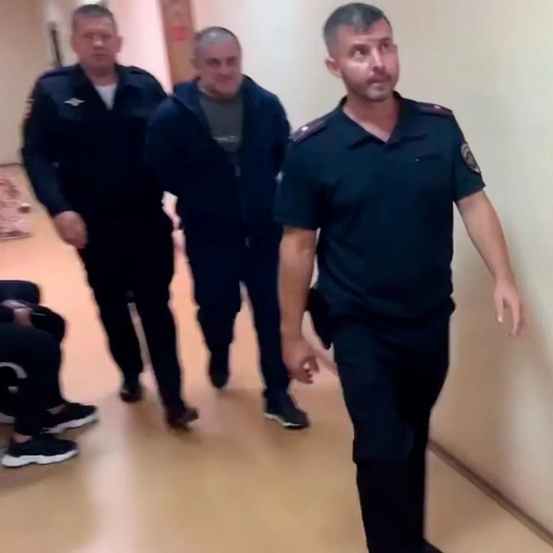 🔫 Новосибирца осудили на 2,5 года за стрельбу в кафе