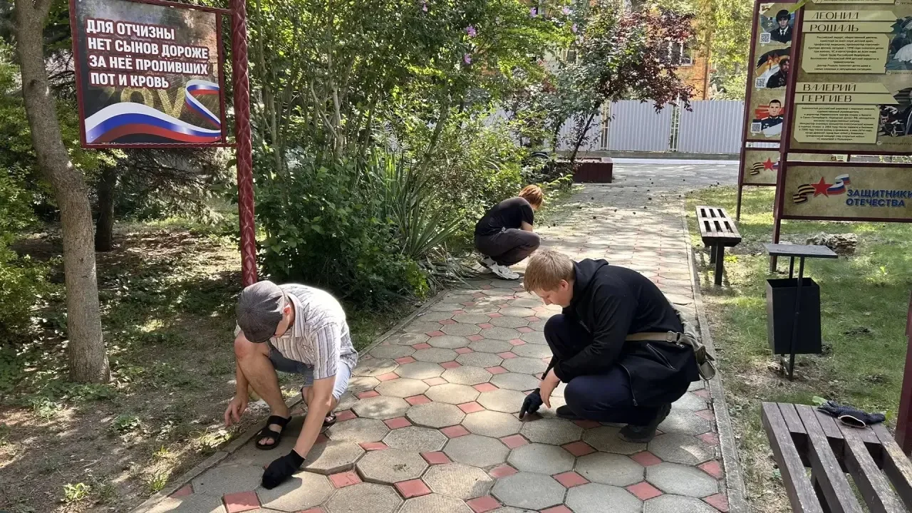 🌿 Лето – время не только для отдыха, но и для добрых дел!

Даже в летний период наши студенты продо