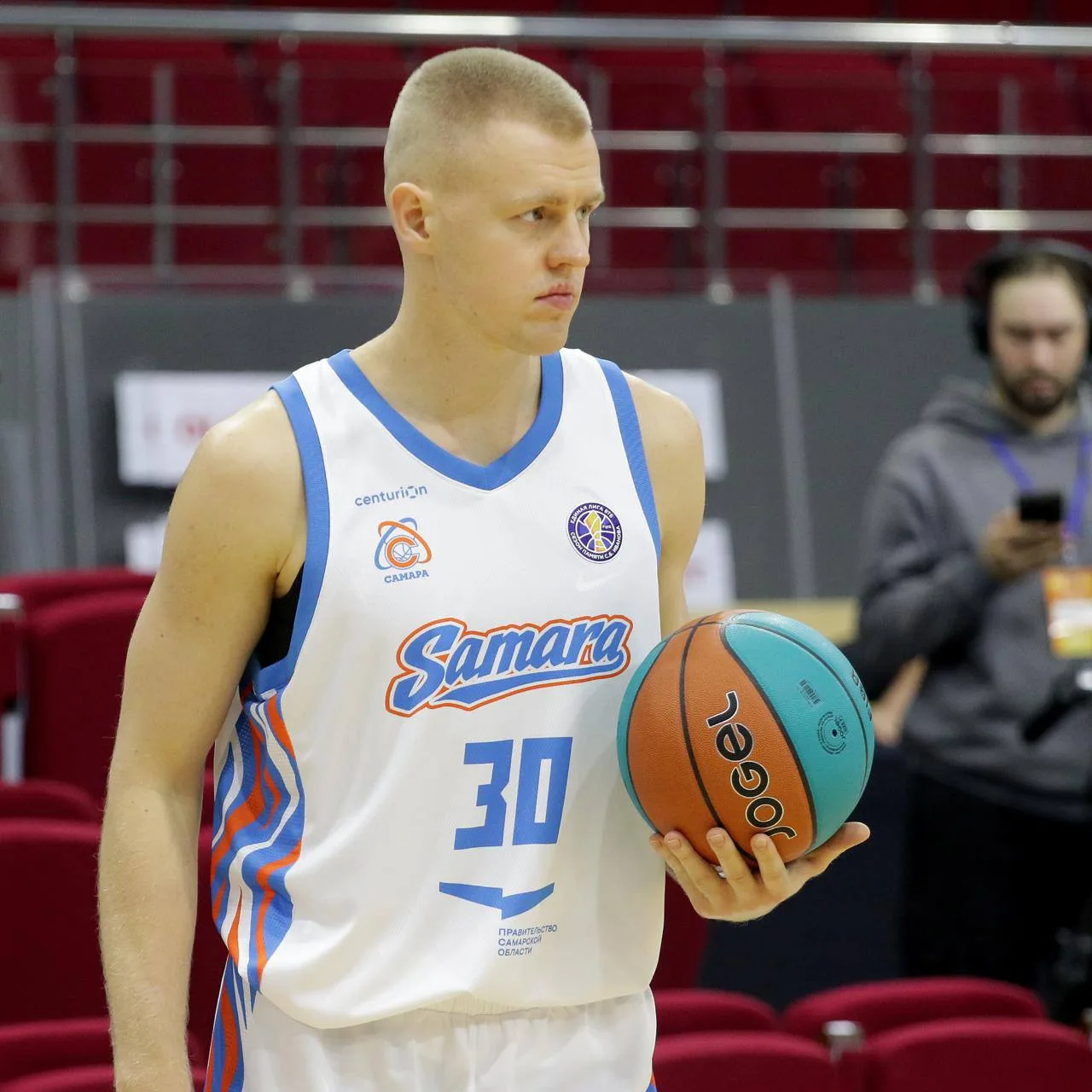 🏀 «Самара» разгромно проиграла УНИКСу