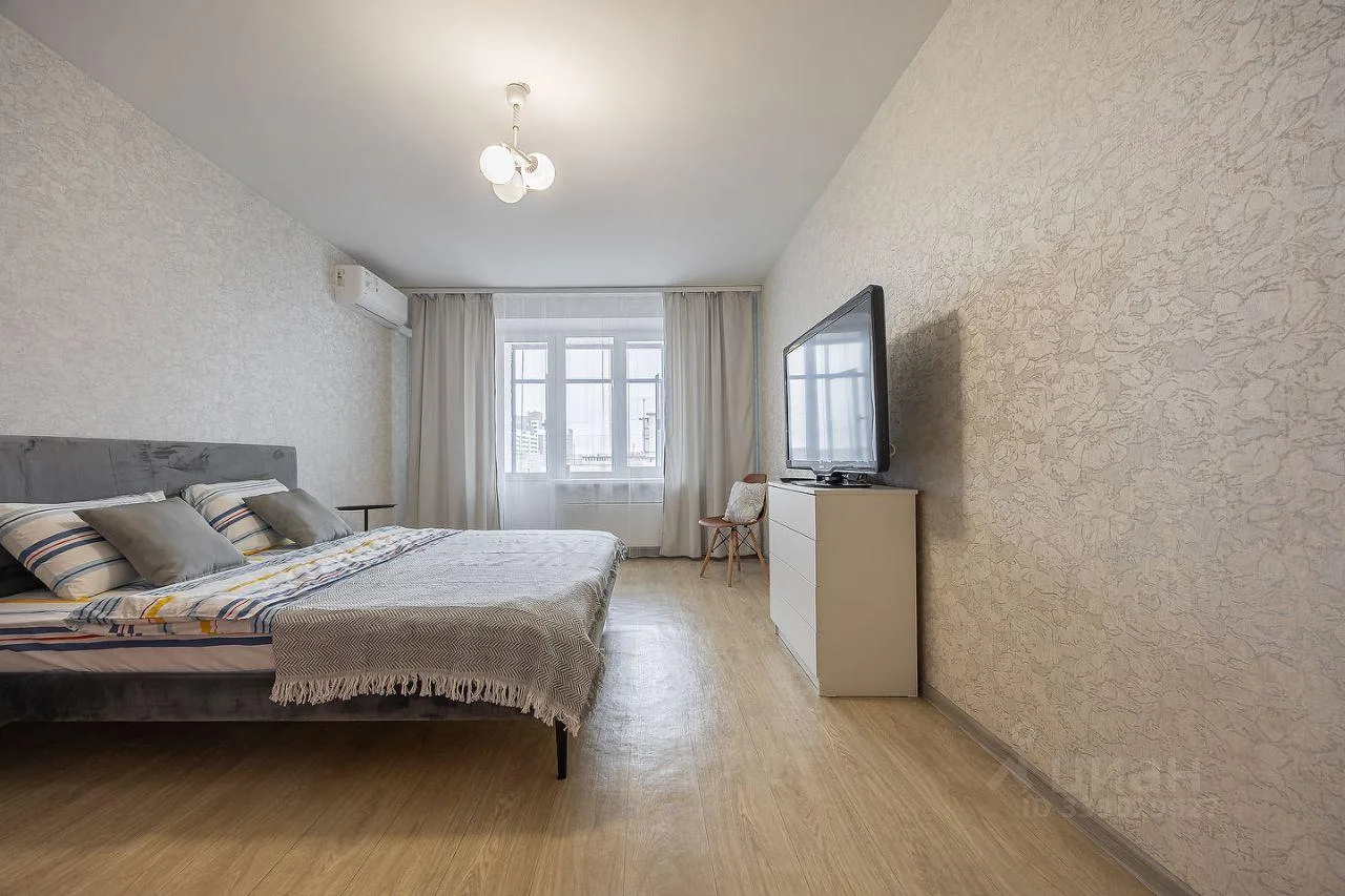 Сдам без посредников: 1-комнатная квартира, 45м²