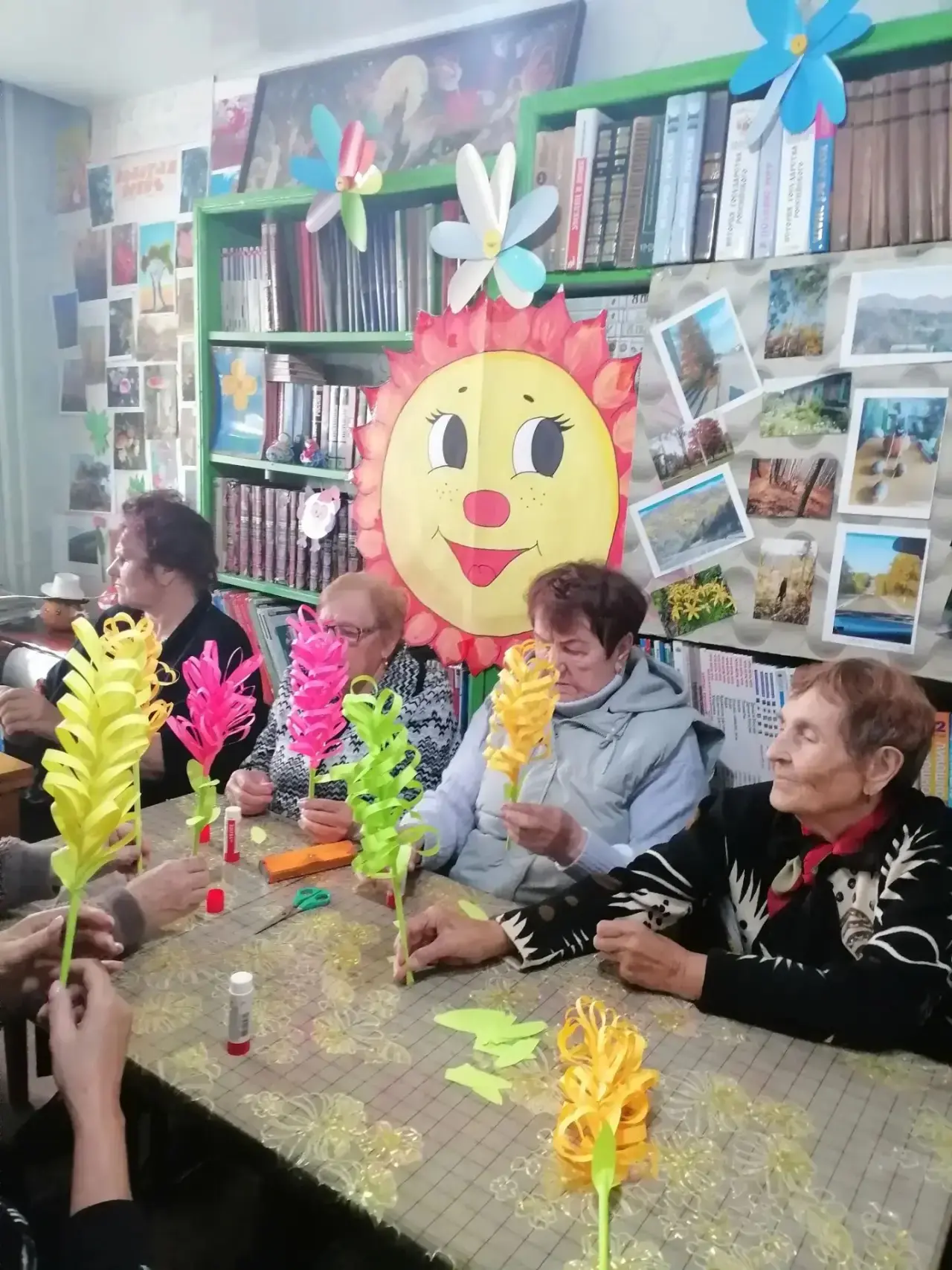 🥳 Активные люди с неугасаемой любовью к жизни и творчеству приятно провели время за др...