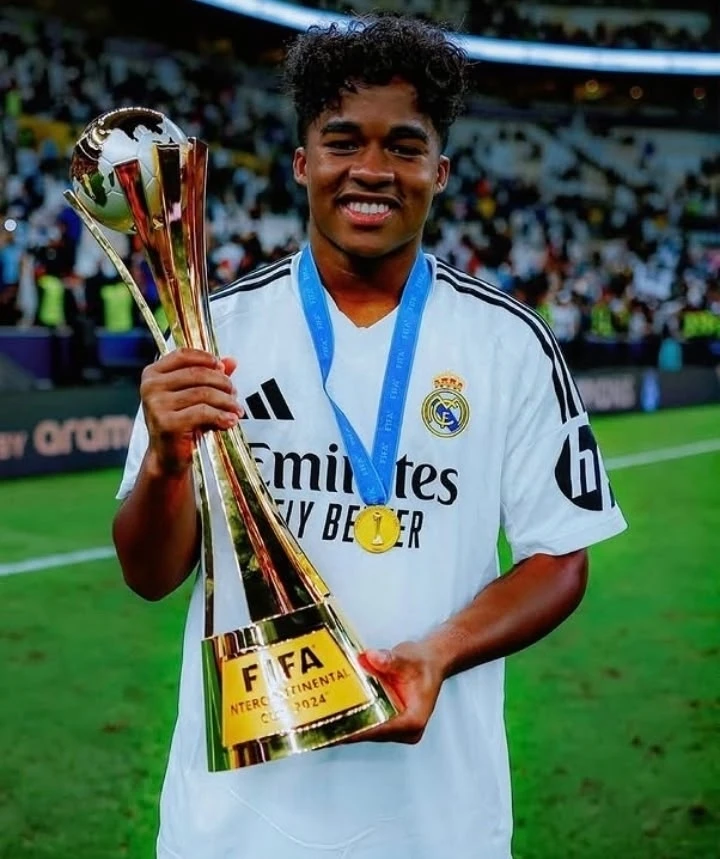 С днём рождения, Эндрик! 20 лет! 🤍🇧🇷