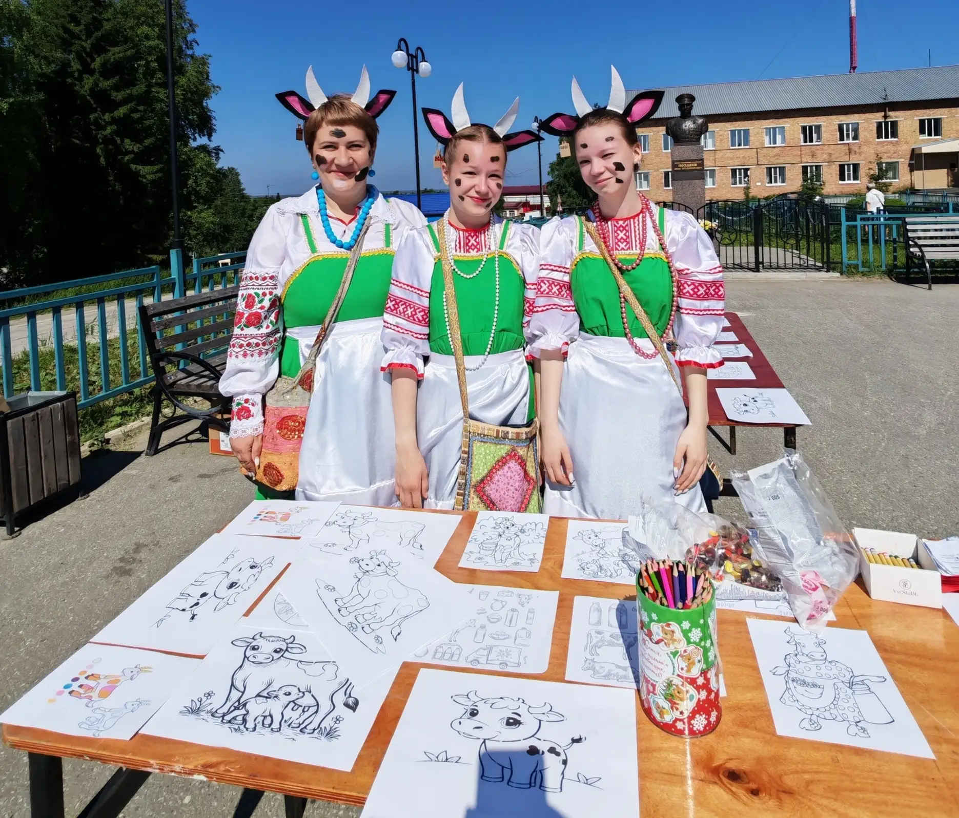 🏡🥐🧀🍗13 июня в селе Усть‑Цильма состоялась традиционная сельскохозяйственная ярмарка 

Мероприяти