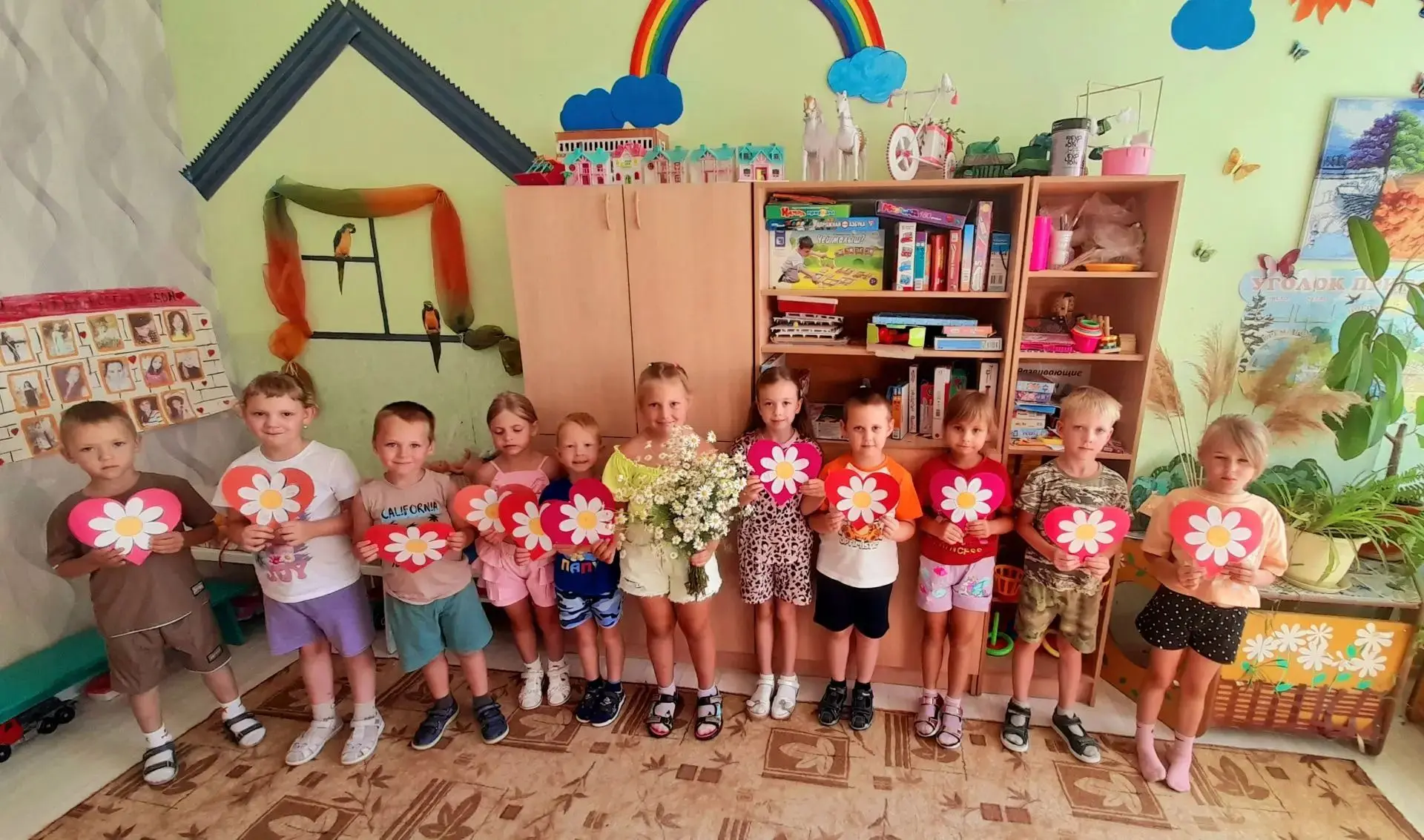 ❤❤❤8 июля- "День семьи любви и верности "❤❤❤
Сегодня ребята узнали об истории этого прекрасного праз
