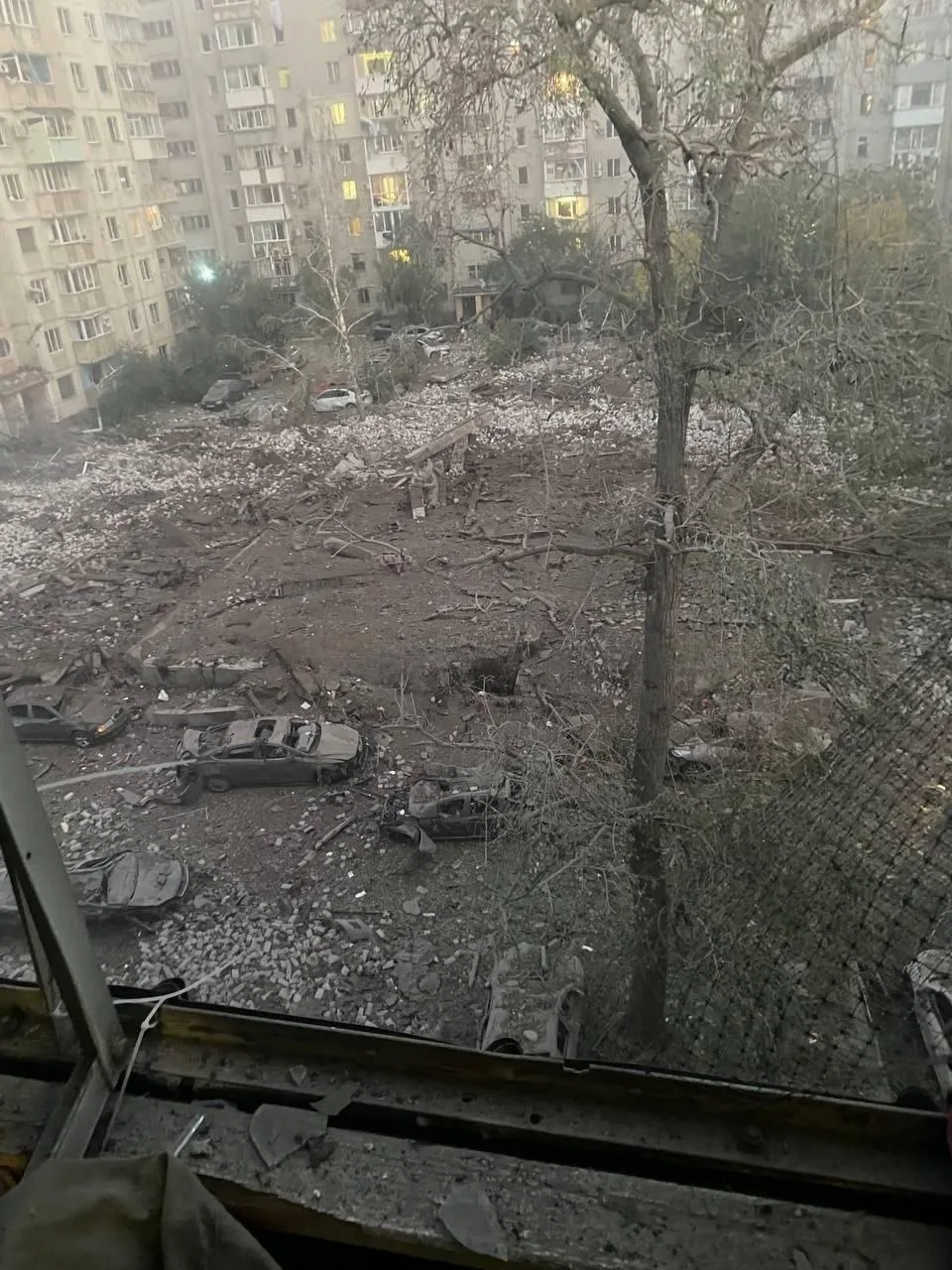 🇺🇦🔥Мощнейший массированный удар по Кривому Рогу: поражено предприятие и другие объекты