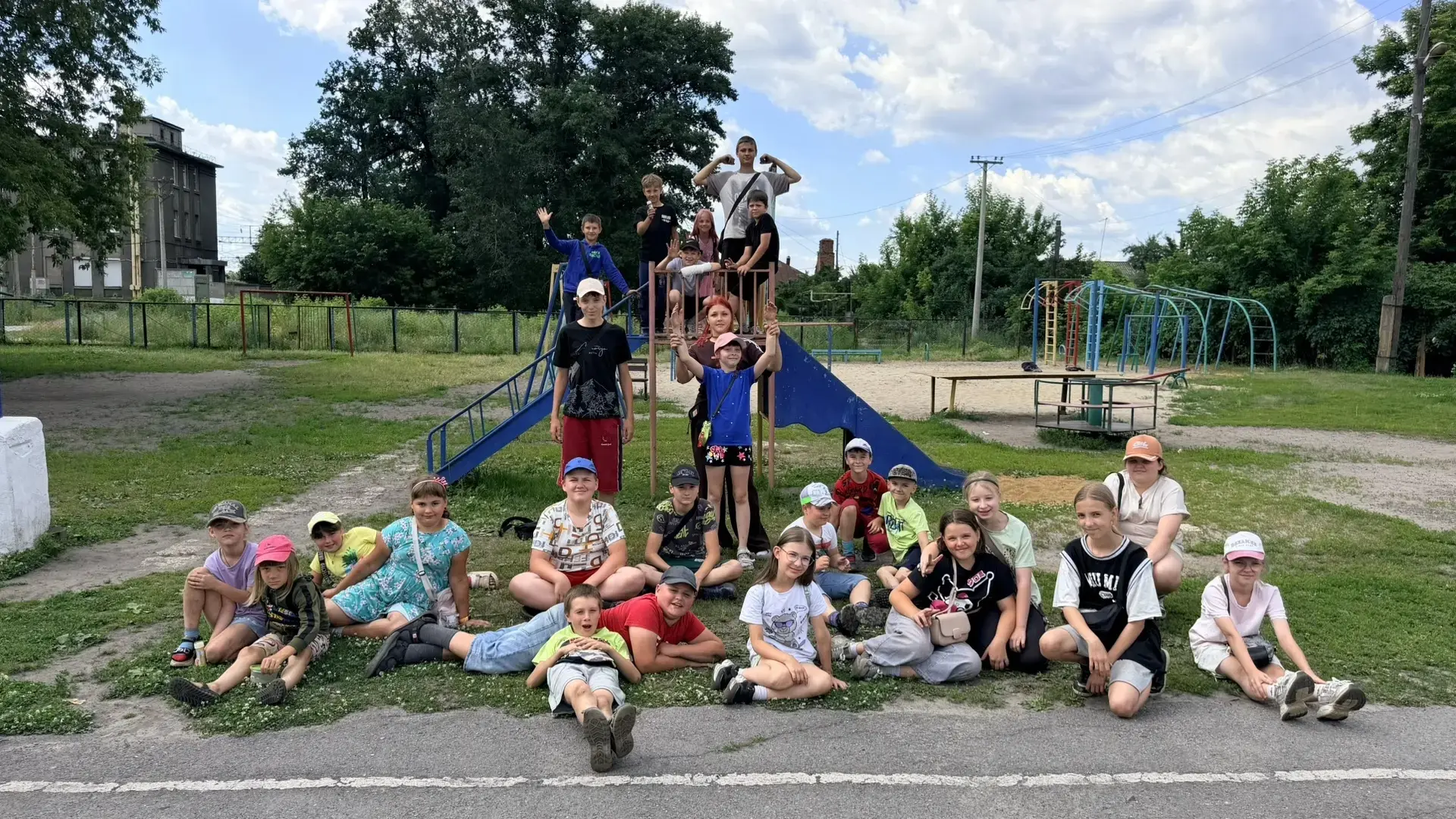 🎉 15 день пришкольного лагеря: Завершающий аккорд!🎉

Вот и подходит к концу наша замечательная лаг