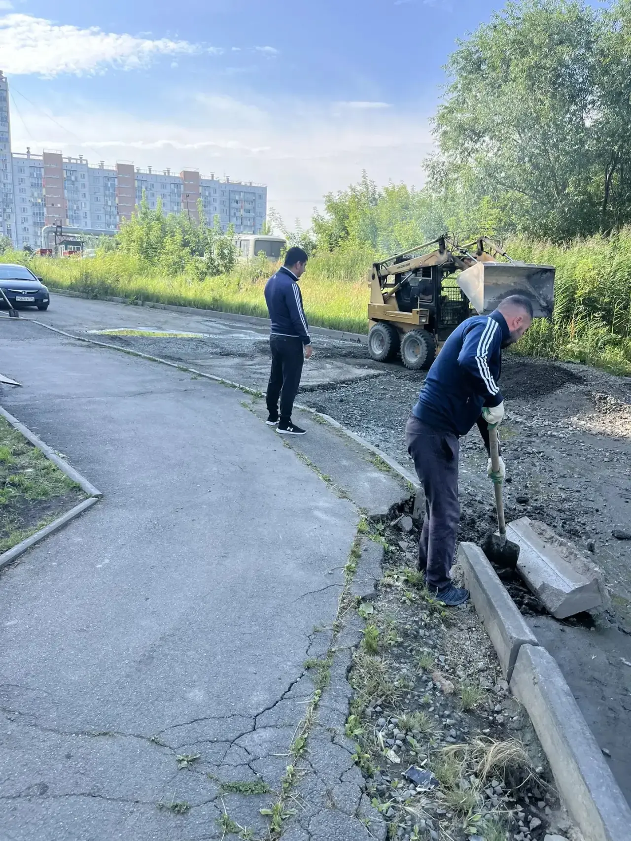 Уважаемые жители! ☀️

Продолжаем делиться с вами новостями по благоустройству нашего района! 😊

Наш